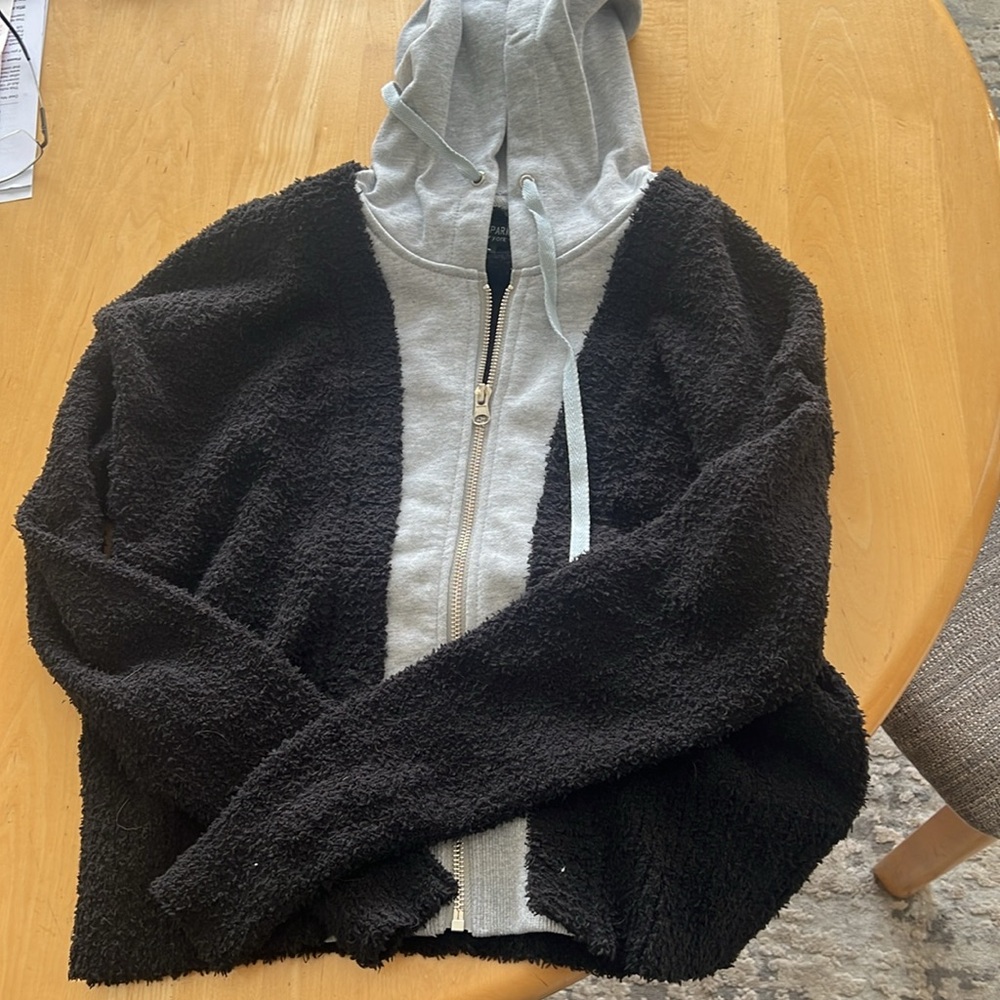 Central Park West New York Black Cardigan with Gray Zip Hoodie xs